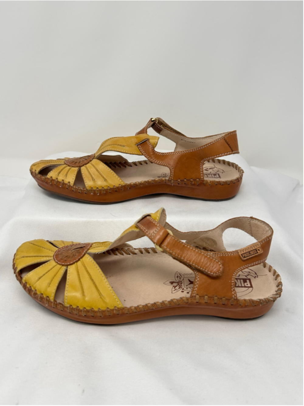 Pikolinos Leather T-Strap Sandals Yellow Tan Floral Size 41 EU - Picture 6 of 9